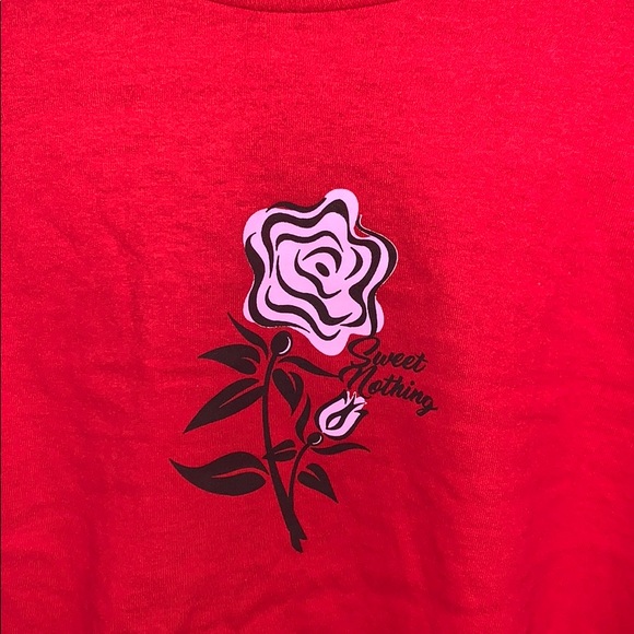 sweet nothing graphic tee - Picture 2 of 4